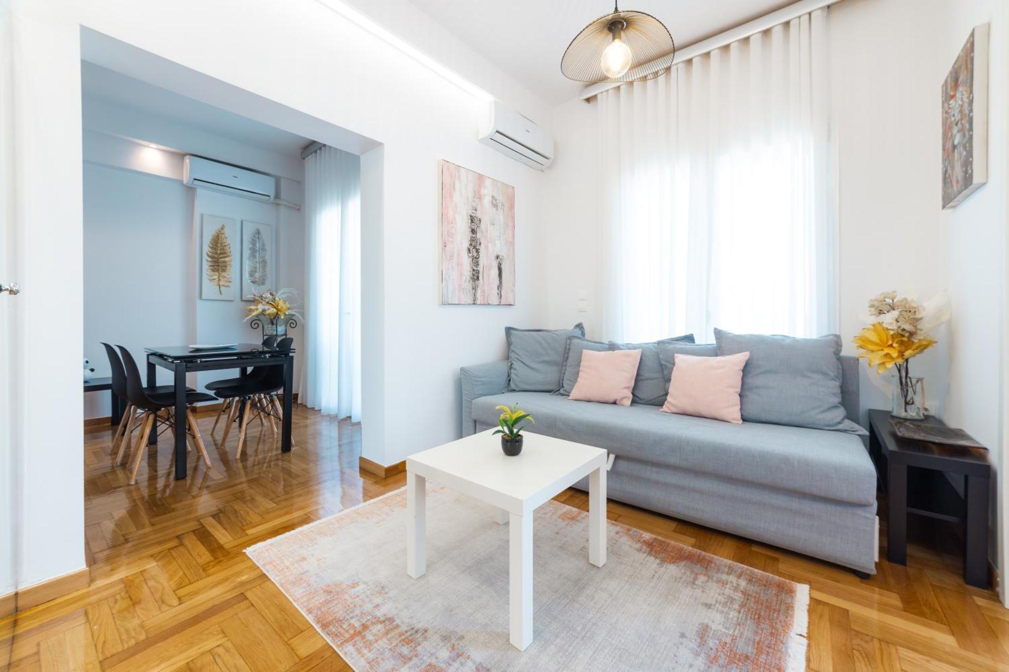 Apartment In Glyfada Center Atenas Exterior foto